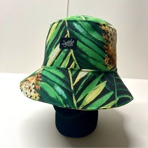Jungle Print Bucket Hat (size Medium)